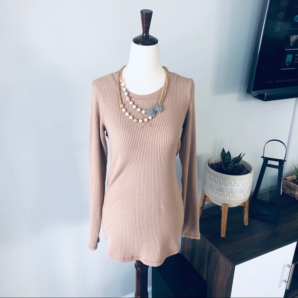 Abercrombie & Fitch Neutral Super Ribbed Soft Tunic - Picture 5 of 6